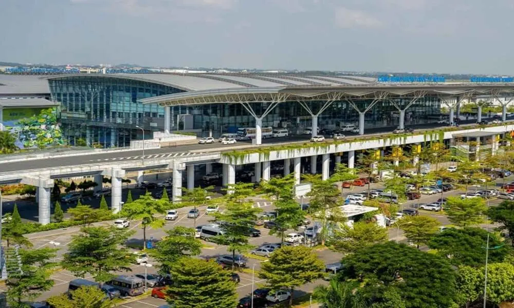 Aeropuerto Internacional En Hanoi