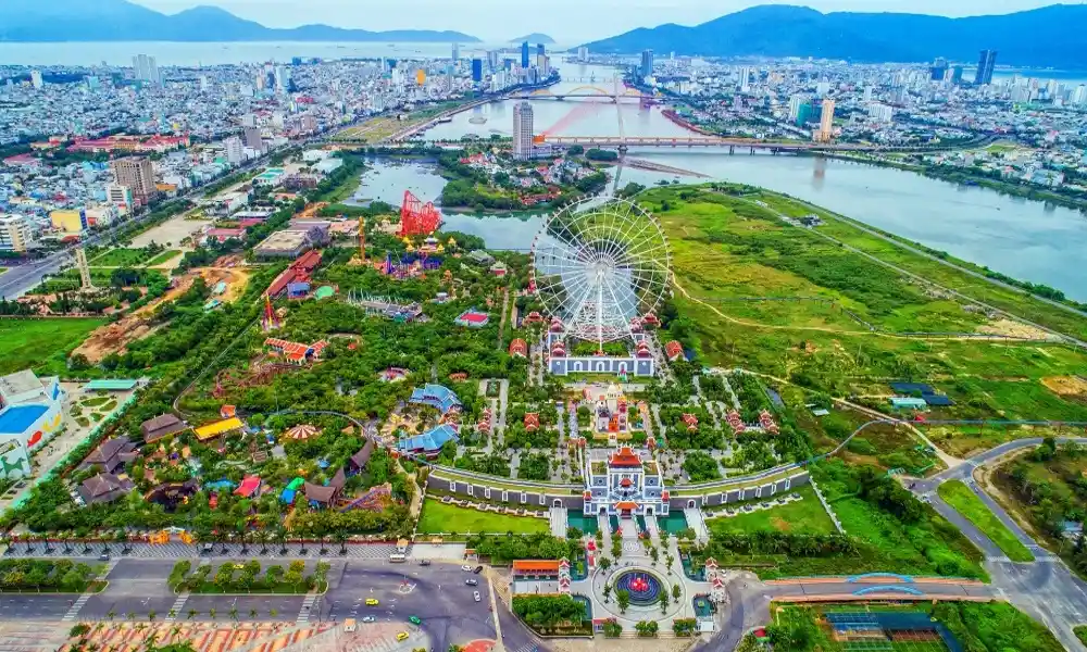 La Ciudad De Da Nang Desde Vista Alta