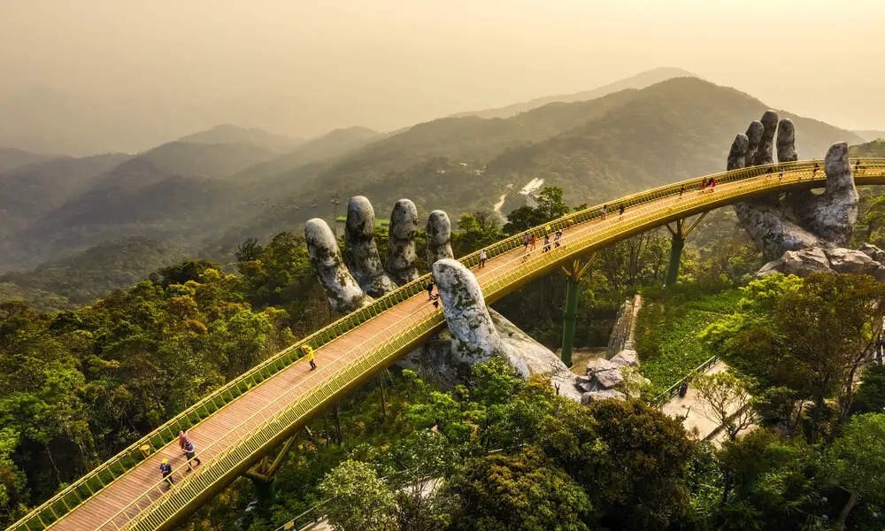 Puente Dorado   Ba Na Hills