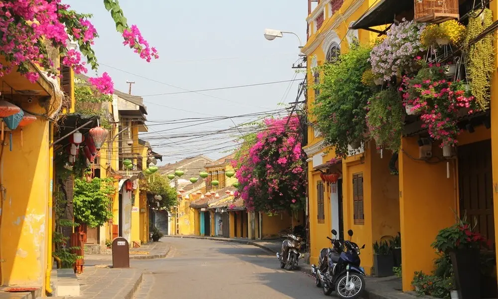 Una Esquina De Ciudad Antigua En Hoi An