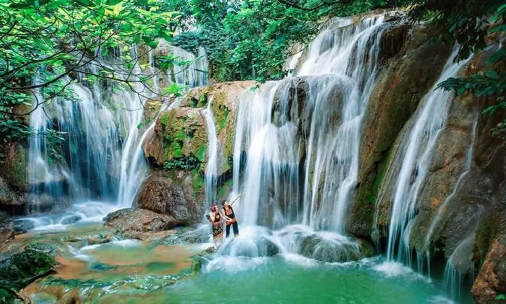 Cascada De Go Lao